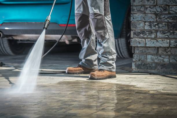 Trusted Florida Gulf Coast University, FL Pressure washing Experts